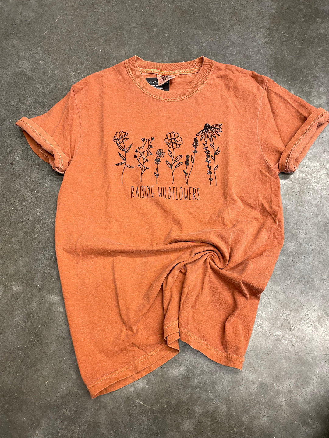 RAISING WILDFLOWERS Tee